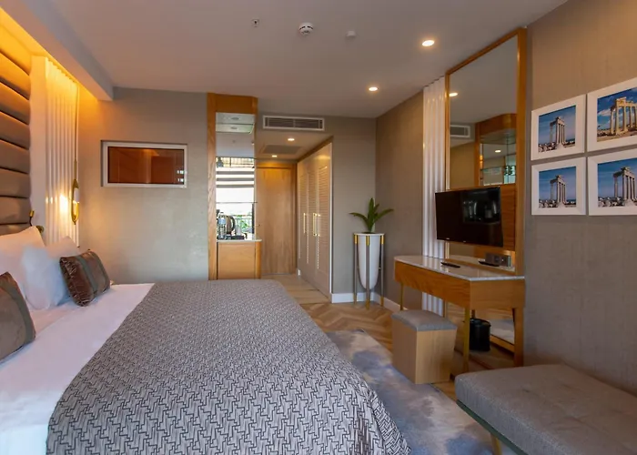 Alexia Resort & Spa (Adults Only)